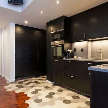 Διαμέρισμα Altido Stylish 1-bed Apt With Stunning View In Santos